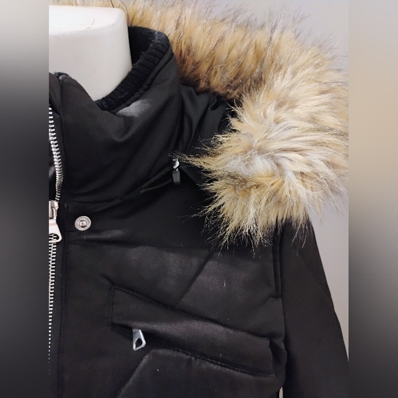 Women's Zara Trafaluc Size Medium hooded coat black puffer Removable Hood & Fur - Picture 5 of 15